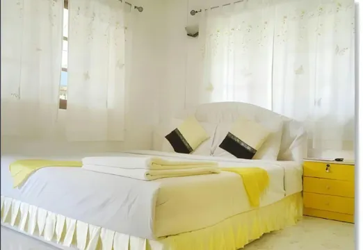 ห้องวิวสระว่ายน้ำ