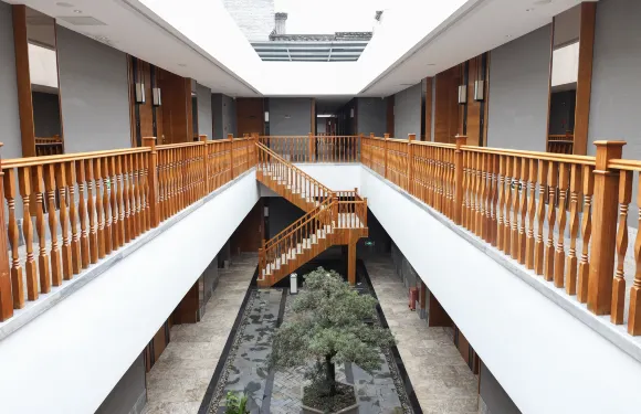 花間池溫泉二期 · 花竹山酒店