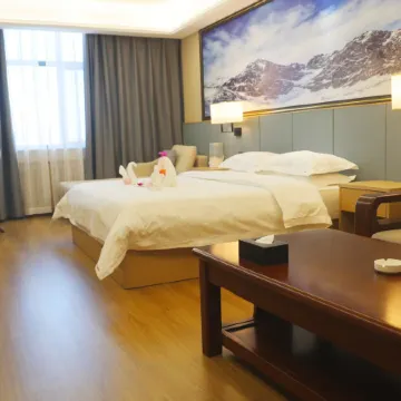 Alashankou Jingang Hotel