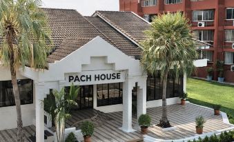 Quicky Stay Hotel Suphanburi