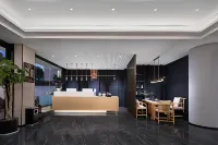 Tengchong Manfei Hotel(Tengchong Yongxing Wealth Center） - parking