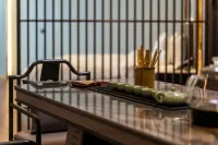 Nan Jia Ba Wa Hotel