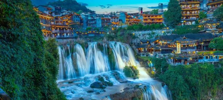 12C · Courtyard · Prime location right by the waterfall Hotels in Yongshun