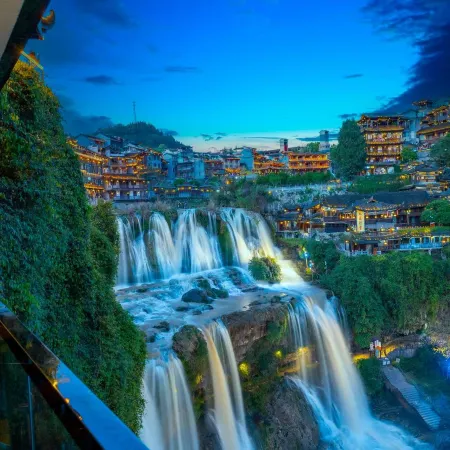 12C · Courtyard · Prime location right by the waterfall