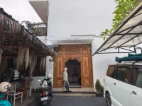 Home 21 Bali Hotels near Sidakarya