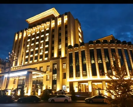 Nuosang Zhouji Hotel Hotels in Hezuo