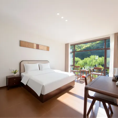 Taihang Mountain Side Guesthouse