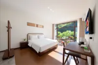 Taihang Mountain Side Guesthouse