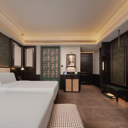 FAN Blooming Flowers · 1908 | Shanghai Luxury Accommodation