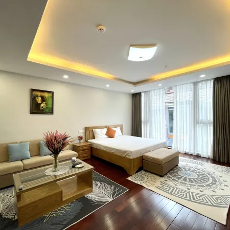 Nine Housing A10 Kim Ma Отели рядом с достопримечательностью «Парк Thu Le»