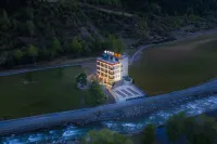 LuHe Luhe · Oxygen-Rich Hotel(Shuangqiao Valley Scenic Area)
