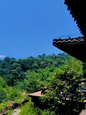 Hejiang Banshan Yunshe