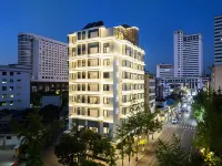Lili Hotel (Kunming Old Street Nanping Pedestrian Street) Hotels in Kunming