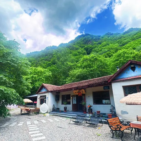 Xiaoqiao Renjia Homestay