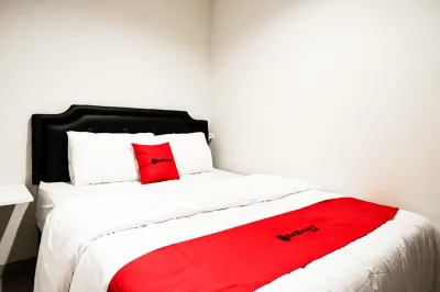 RedDoorz near Sleman City Hall 2 Hotels in Sleman District