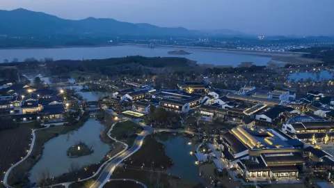 Yixing loong retreat xishan hotel in Yixing