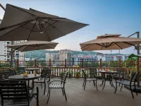 Hebei Zhenyue Hotel (Loudi Zhushan Park Jixing Financial Plaza Branch) - 3 estrellas
