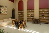 Dunhuang Qinxiangge Inn - Inns
