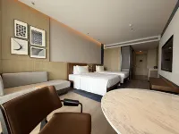 FourPoints by Sheraton Guilin Central - Balcony
