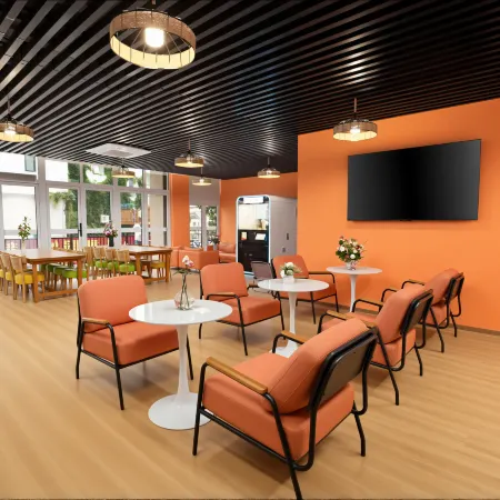 Ailuwei International Youth Hostel (Qingdao Taidong Pedestrian Street Beer Museum)