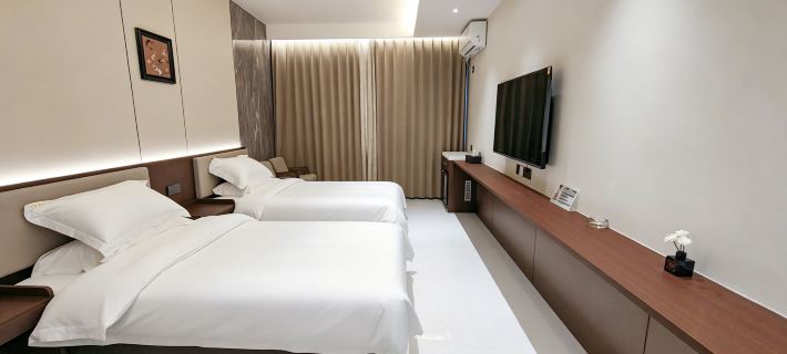 Happy Yayan | Mellow · Pure · Courtyard Homestay (Jinghe) Hotels in Jinghe