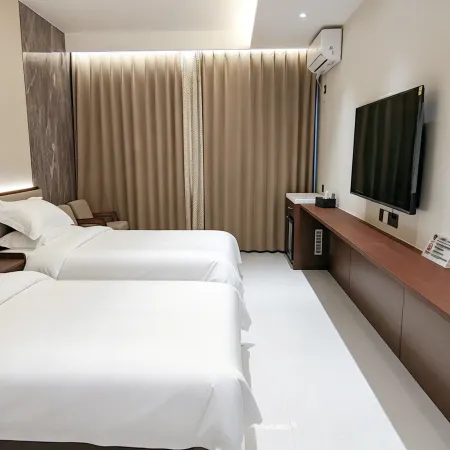 Happy Yayan | Mellow · Pure · Courtyard Homestay (Jinghe)