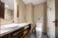 Jinling Nantianmen E-Sports Hotel (Shanghai Hongqiao Railway Station & NECC Branch) - Esports