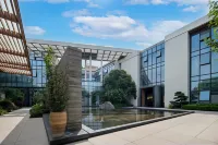 Meet Mountain · Mountain Joy Huiyue Hotel (Xuzhou East Station) - Mountain view