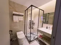 Xingyi Qingyue Hotel - 2-Star
