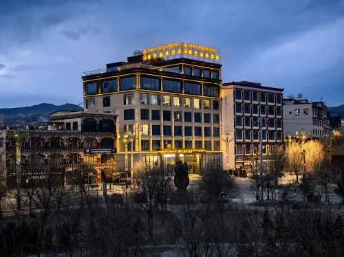 Kangba Hot Spring Hotel - Hot Springs