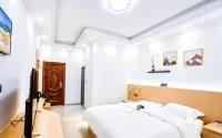 Yichungu Business Hotel - balcony