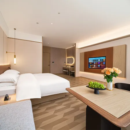 Chengyue Light Luxury Hotel