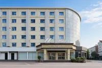 Vienna 3 Best Hotel(Chaoyang Middle Road,Ruzhou) - parkir