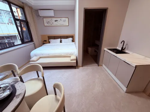 Yulin Mumingerlai Homestay (Gucheng) - parcheggio