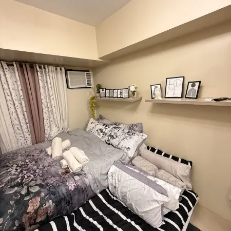 Cozy Studio | Cebu IT Park - Avida Riala T1 | Walk to Mall