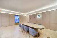 HanTing Hotel (Shengzhou Baolong Square)