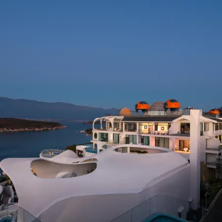 Dali Yunji No.1 Cliff Seaview Hotel