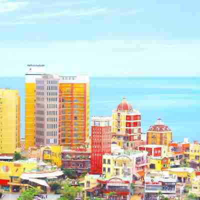 ベッセルホテルカンパーナ沖縄 Hotel Exterior