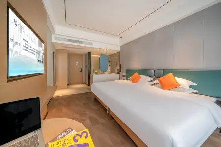 Yunfeng Ruijin Hotel (Guangxi University Zoo Subway Station Branch) Отели рядом с достопримечательностью «Guangxi Technological College of Machinery and Electricity»