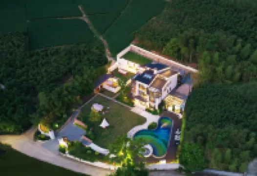 德清莫幹山望莫見彩虹民宿