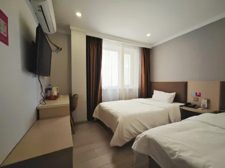 Pai Hotel (Sofia Church City Hospital, Harbin Central Street)