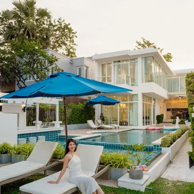 Tolani le Bayburi Villas, Hua Hin - Pranburi Отели рядом с достопримечательностью «Кхаокалок»