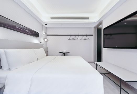 천진 서역 남광장 아투어 X 호텔 썸네일