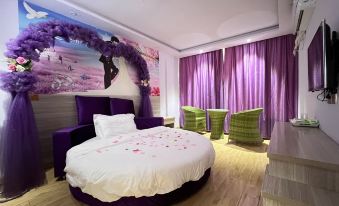 Yangxian Zhongyi Theme Hotel