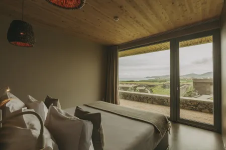 Santa Barbara Eco-Beach Resort Отели в г. Порту-Формозу