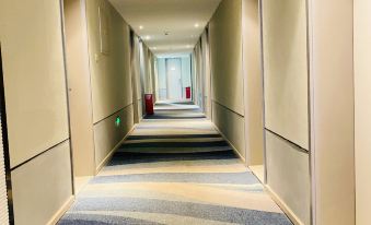 Homeinn Selected Hotel (Changchun University-city Xunchi Plaza)