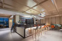 Weijianshan Homestay (Shennongjia Muyuzhen Xiangxi Street Branch) - Quầy bar