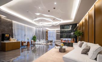 tianhai botang  hotel (balihu tiyu zhongxin  dian)