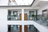 夏雪扎染藝術民宿(大理高鐵站洱海店)