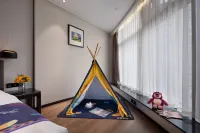 City Insight Hotel - parking